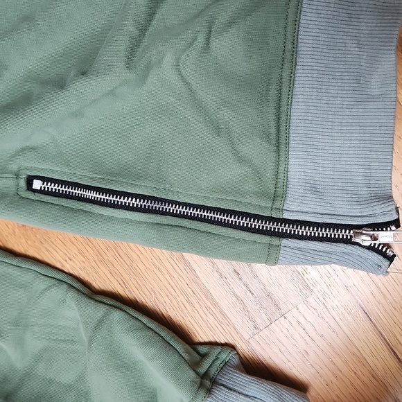 Sunshine Park Sweater - Picture 2 of 10